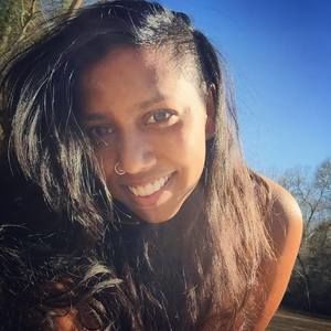 Meet your Posher, Aurora